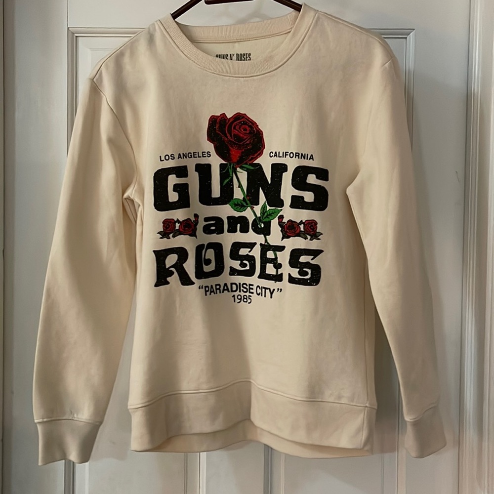 Guns and Roses Paradise City 1985 sweatshirt in excellent condition
